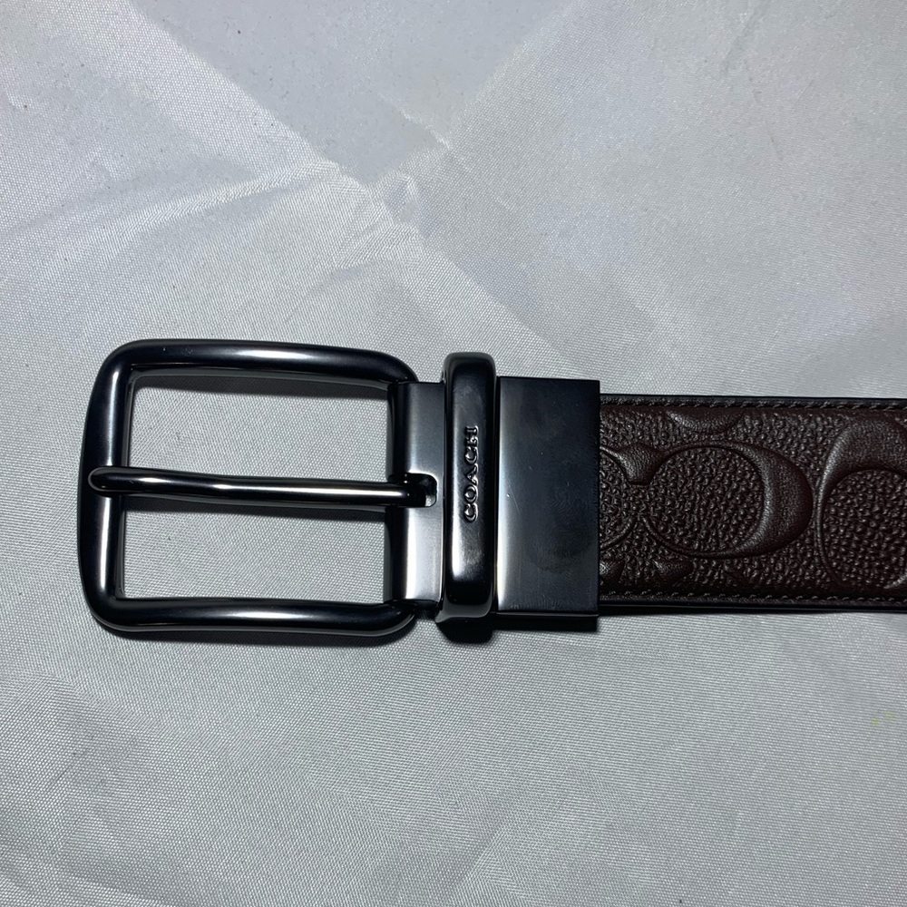 Harness Buckle Cut-To-Size Reversible Belt - Picture 2 of 7